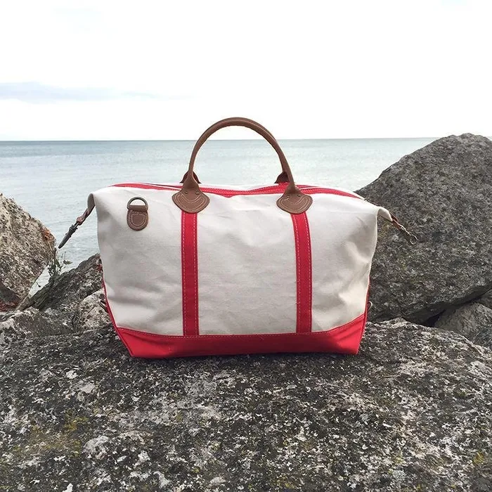 Vesuvianite Vibrators Weekender Duffel Vesuvianite Vibrators Weekender Duffel